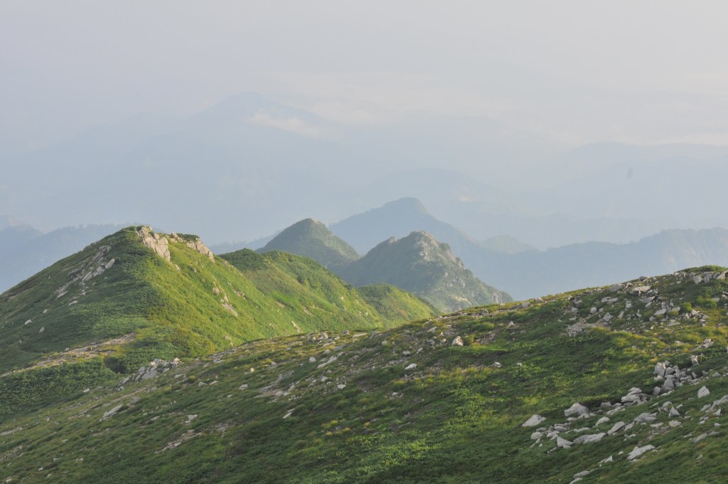 飯豊山から北にのびる、ダイクラ尾根です