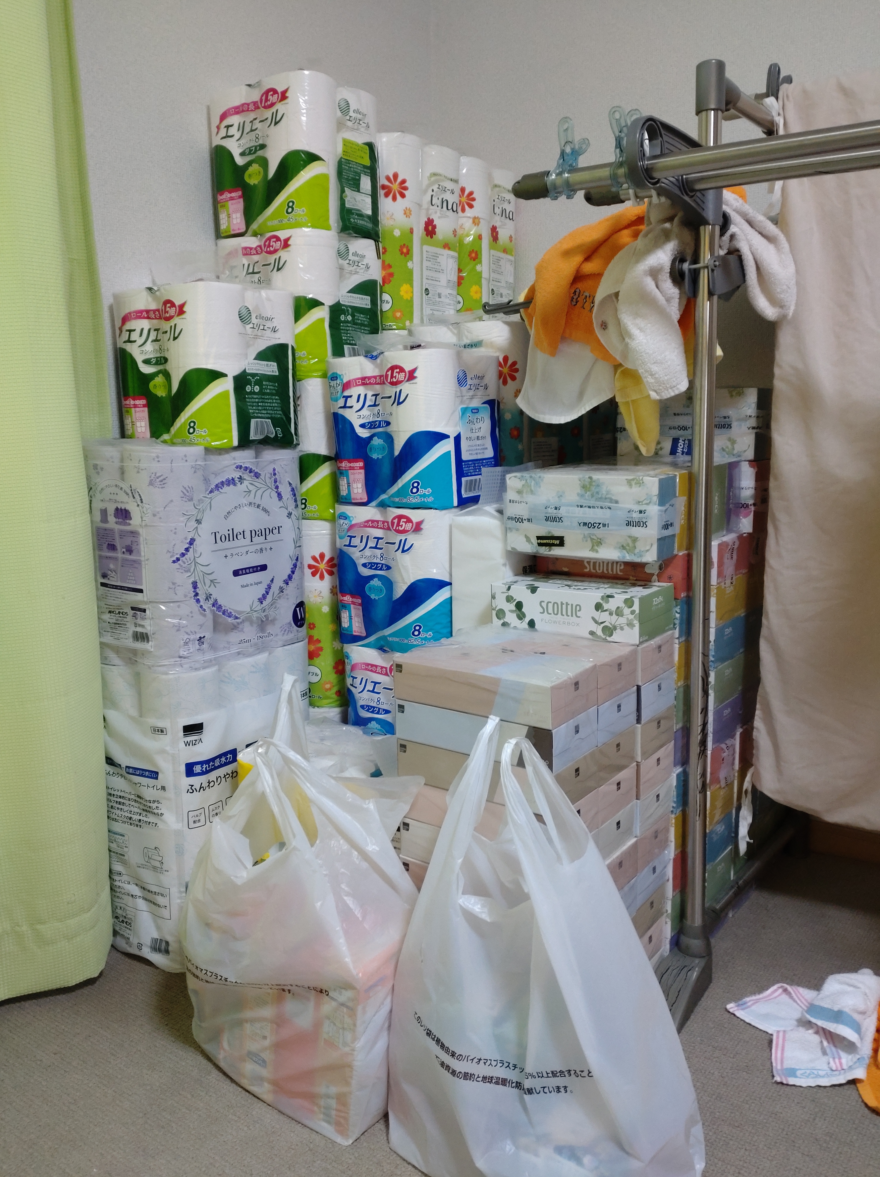 備えで『１８万円』使ってきました【４月から値上げ】１部の紙メーカーで